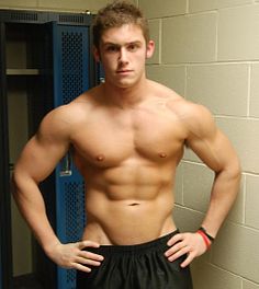 Bobby Rossong male fitness model