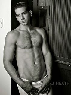 Ryan Hukill male fitness model