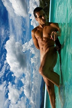 Thiago Vieira male fitness model
