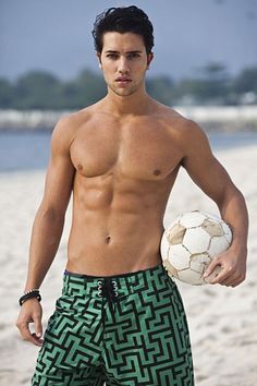 Felipe Tejeda male fitness model