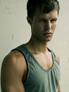 Brett Kallio male fitness model