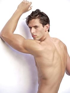 Alex Raffio male fitness model