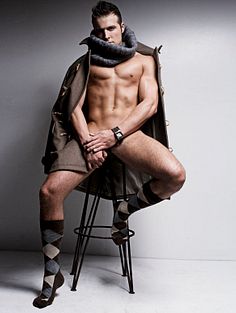Tom Stapledon male fitness model