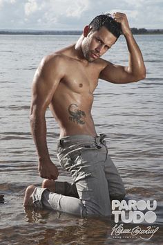 Alexandre Martins male fitness model