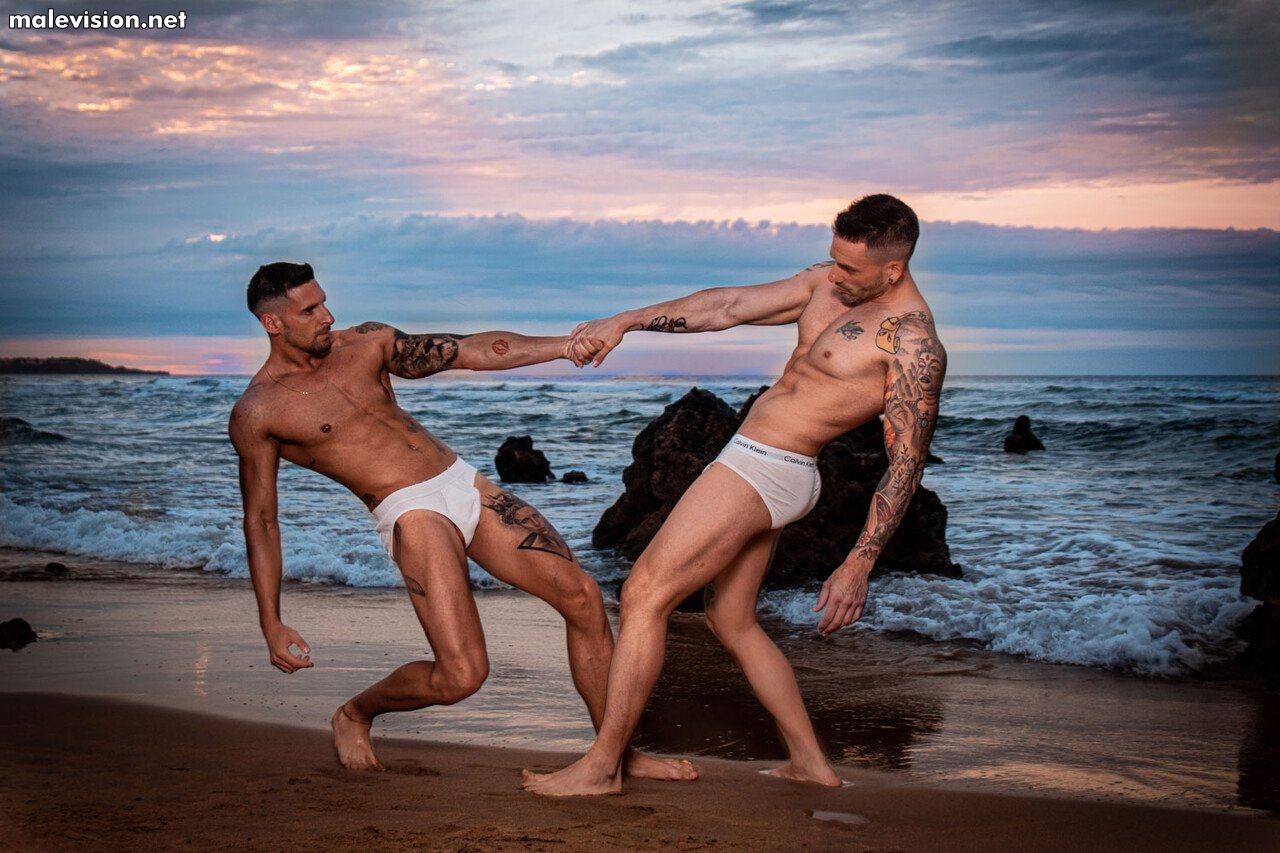 Joseba de León & Gaizka Alonso model