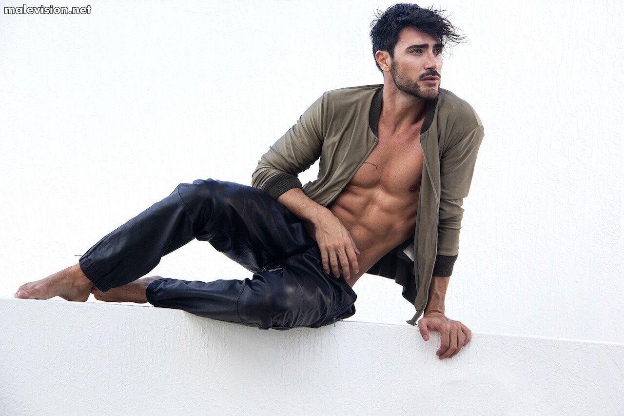 Leonel Lugon model