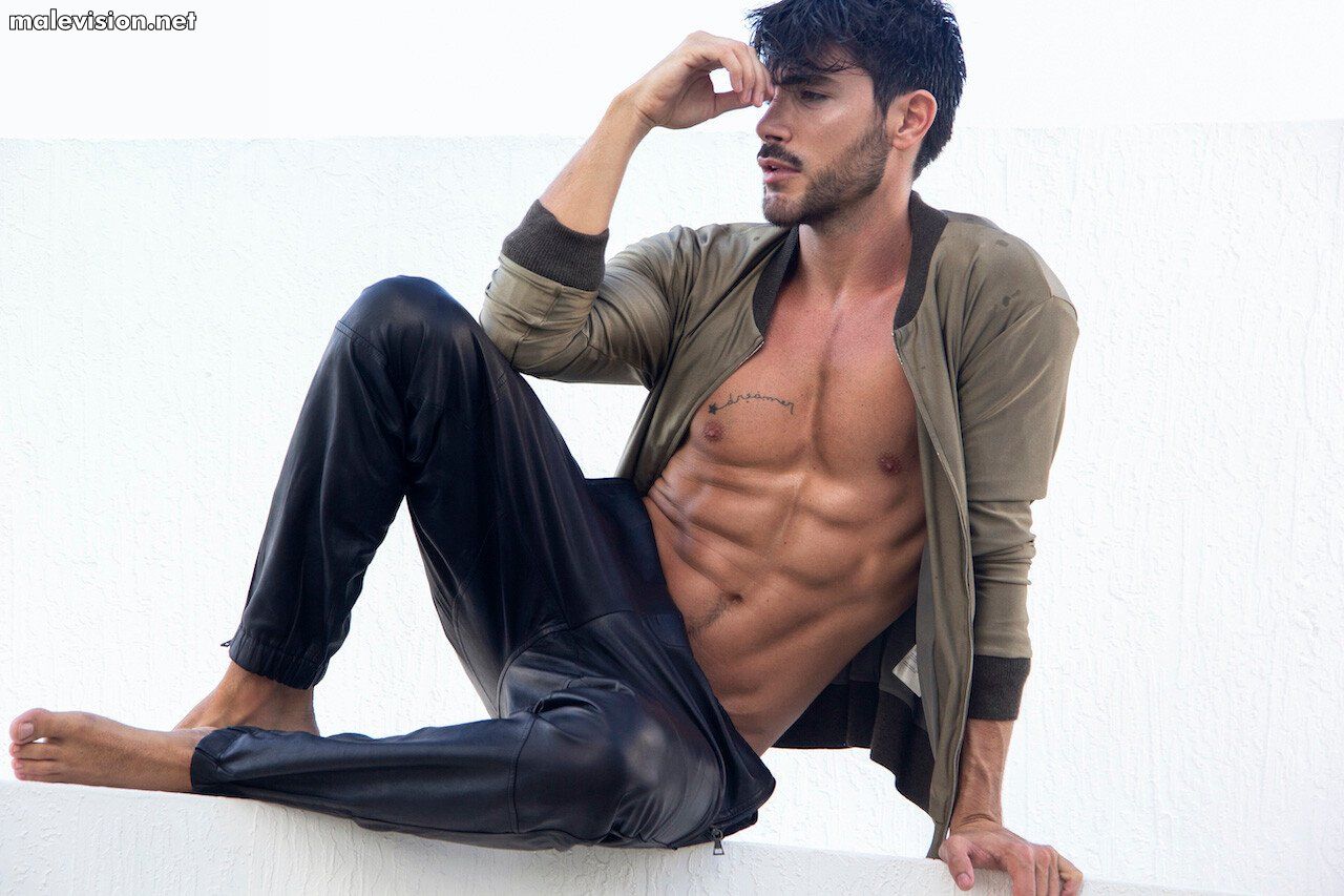 Leonel Lugon model