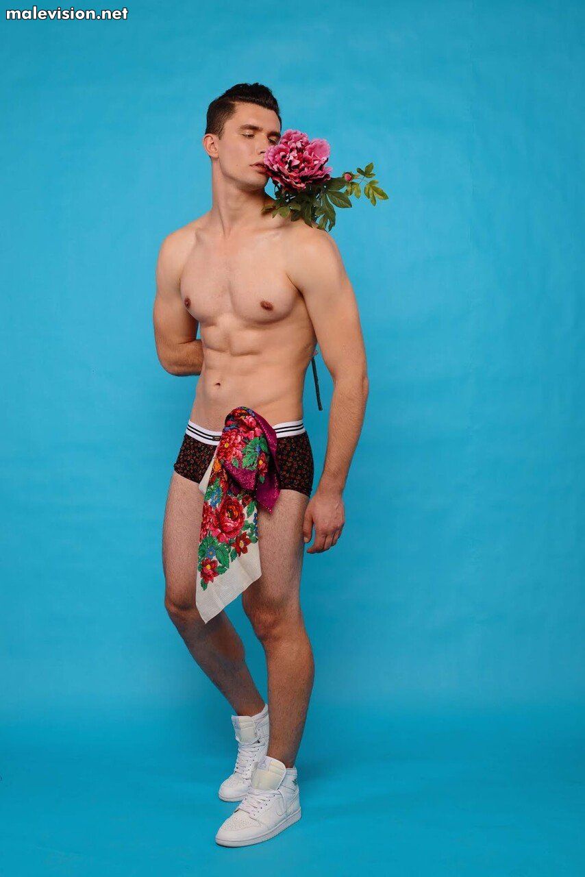 Michael Knizhnyak model