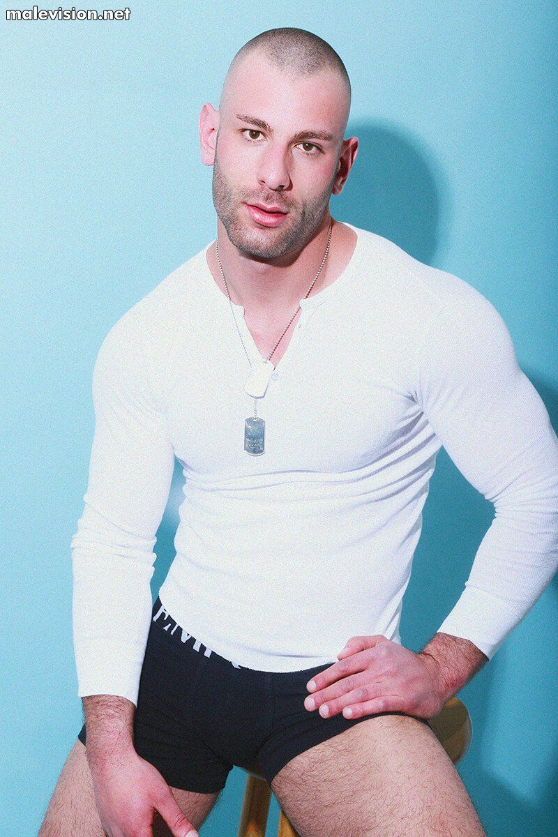 Michael Mio model