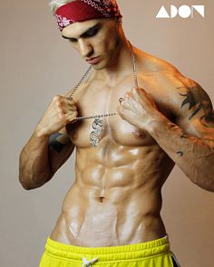 Alexandro Caro male fitness model