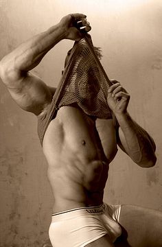 Arkadiusz Waszak male fitness model