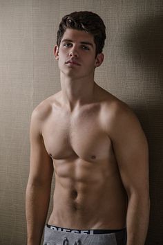 Chad Reeh male fitness model