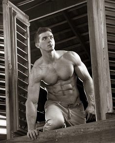 Chase Isaacs male fitness model