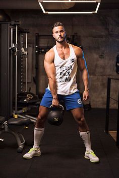 David Novoa male fitness model