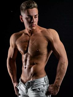 Dillon Meyer male fitness model