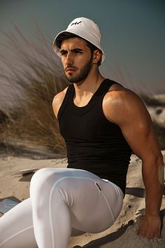 Efthimis Chatziapostolou male fitness model