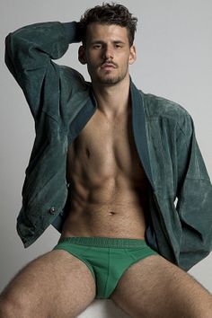 Filip Lovrinovic male fitness model
