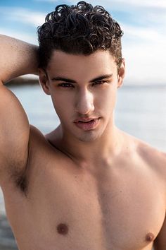 Gabriel Riccieri male fitness model