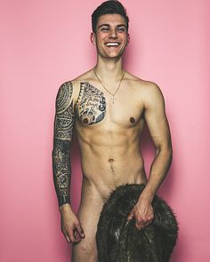 Jonah Riolo male fitness model