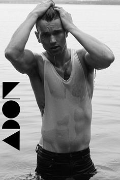 Jonathan Ackley male fitness model