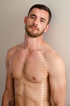 Julien Isnardon male fitness model
