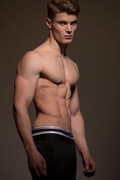 Karl Leonhard (aka Karl Stuke/Leonhard Stuke/Leo Stuke) male fitness model