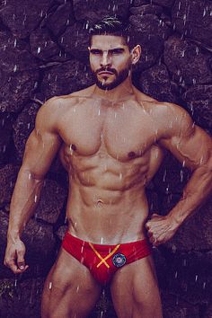 Kevin Marcuse male fitness model