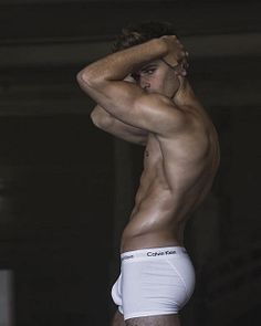 Matt Saccuzzo male fitness model