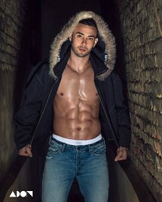 Maxime male fitness model