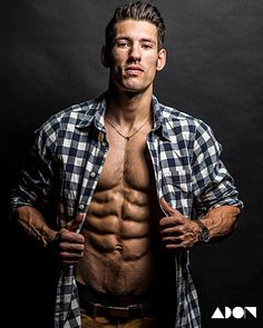 Mitchell Burghardt male fitness model