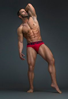 Nick Stracener male fitness model