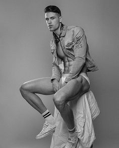 Patrick Downey male fitness model