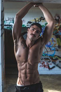Phoenix Keating male fitness model