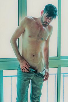 Raúl Ponce de León male fitness model