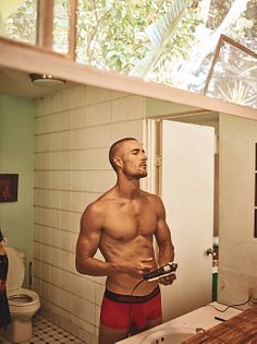 Timothy Reed Murphy male fitness model
