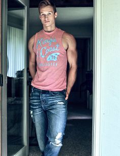 Zachary James male fitness model