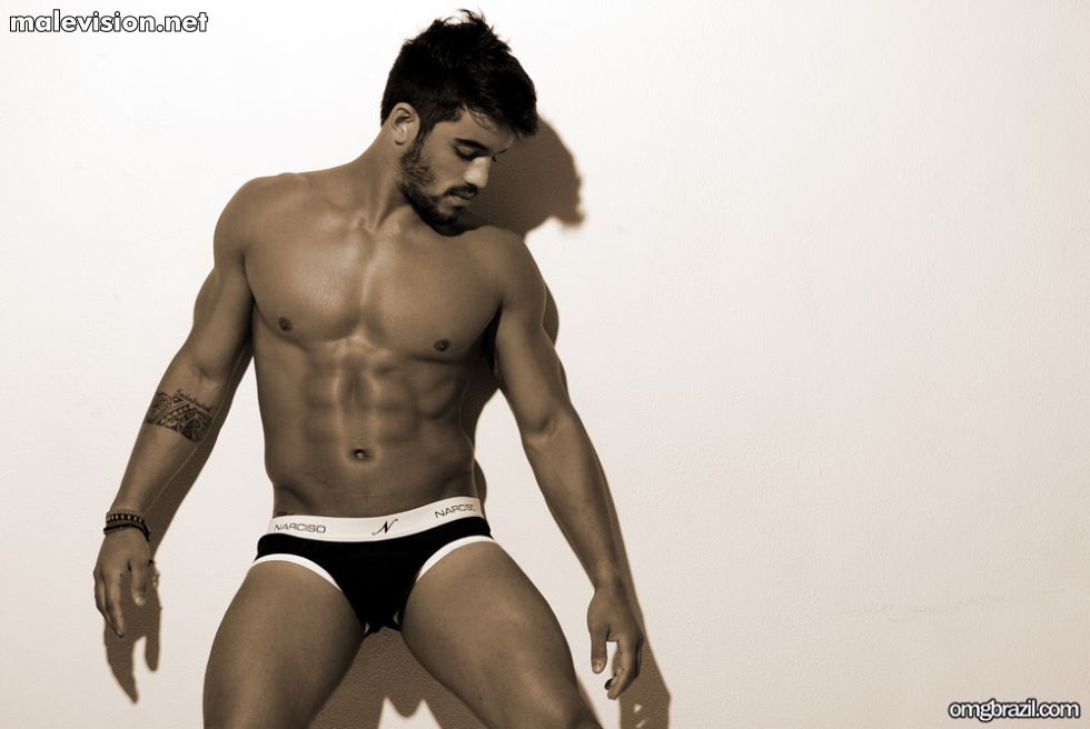 André Coelho model