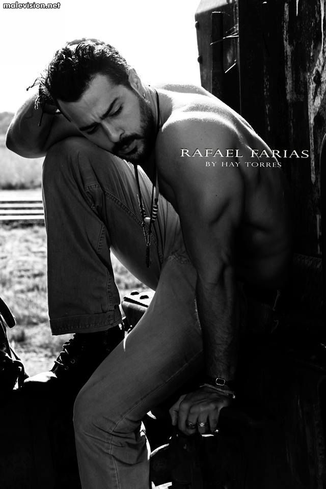 Rafael Farias model