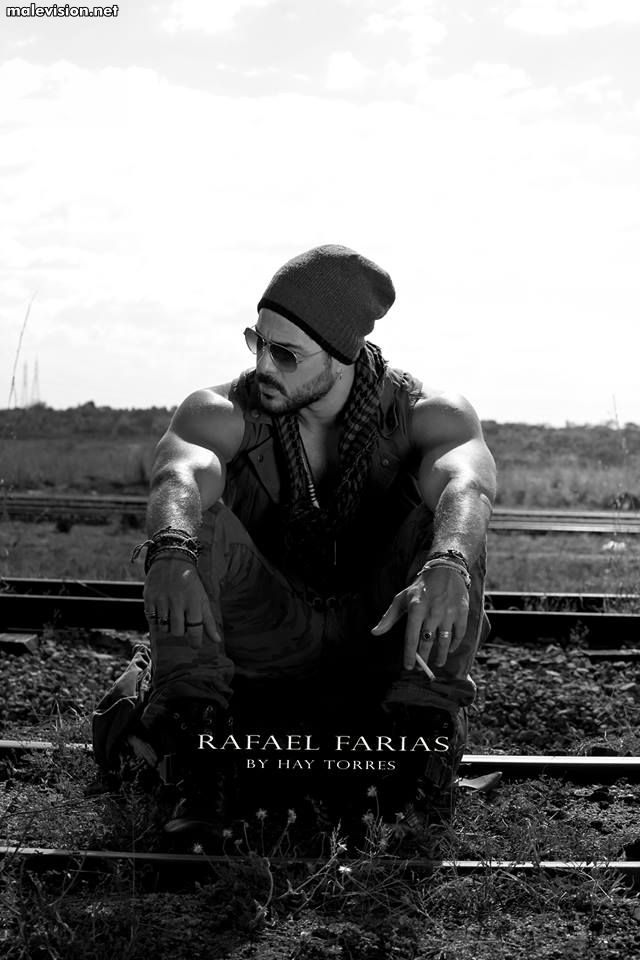 Rafael Farias model