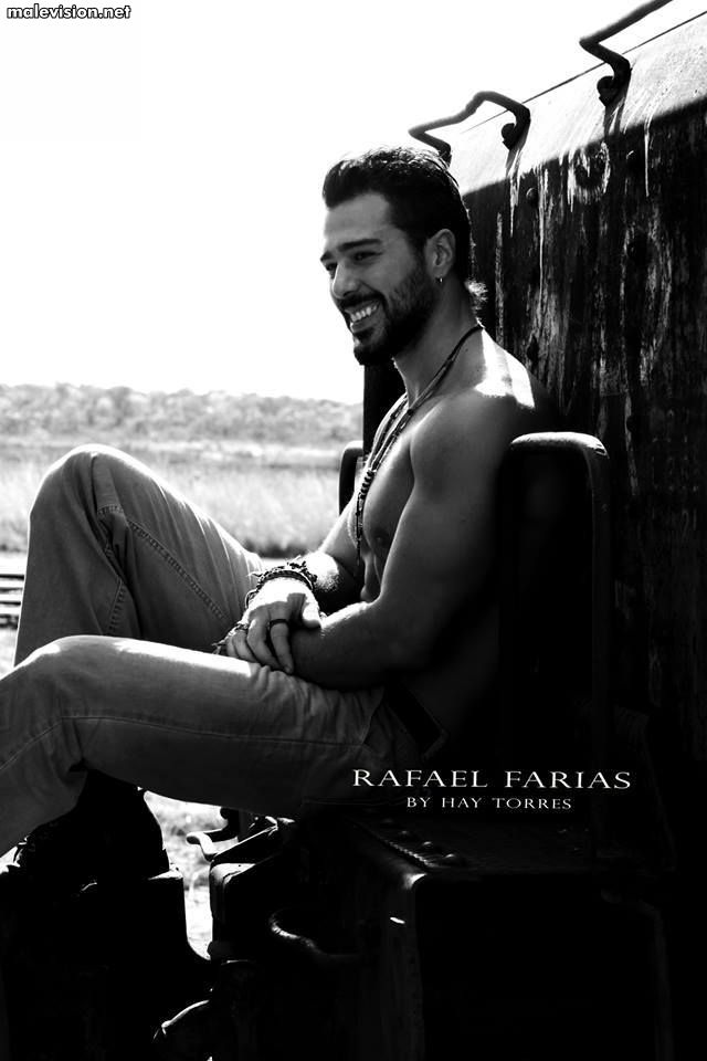 Rafael Farias model