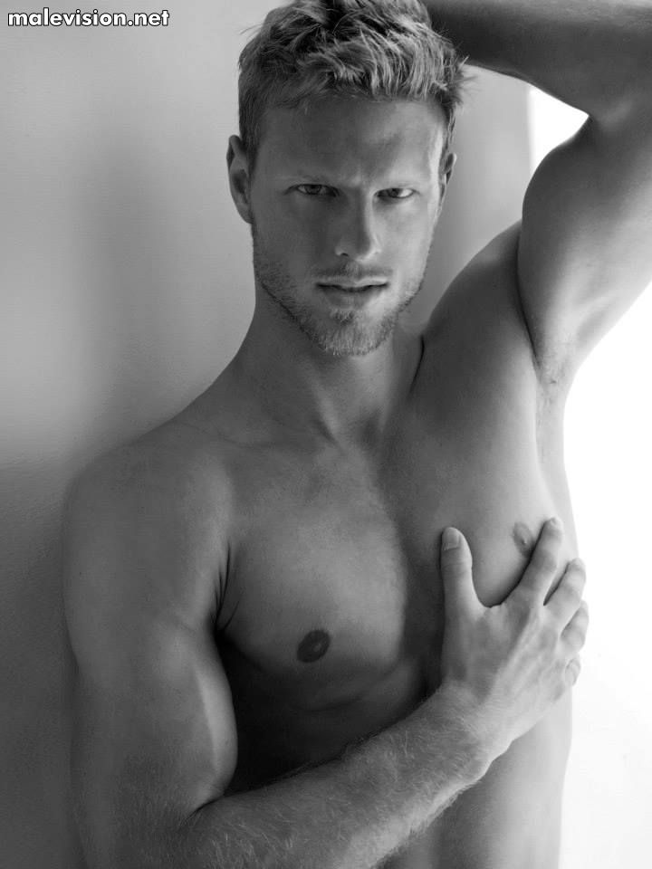 Luis Kelling model