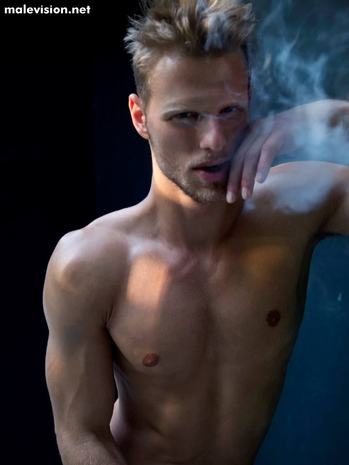 Luis Kelling model