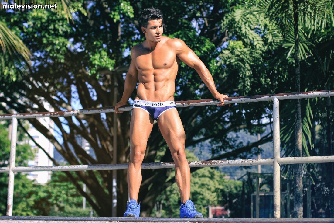 Adrian Barreto model