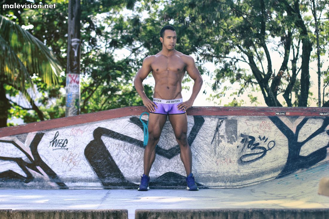 Adrian Barreto model