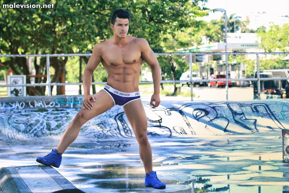 Adrian Barreto model