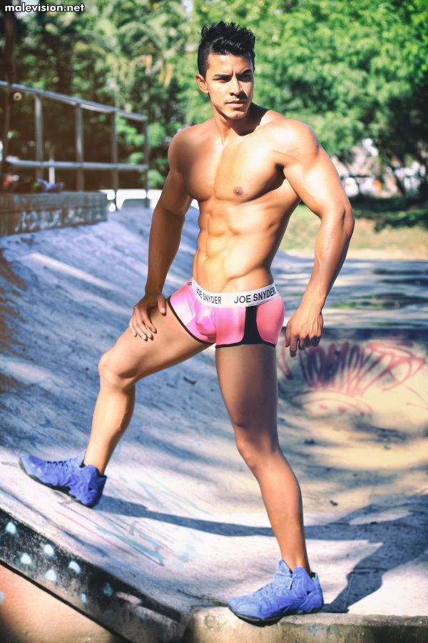Adrian Barreto model