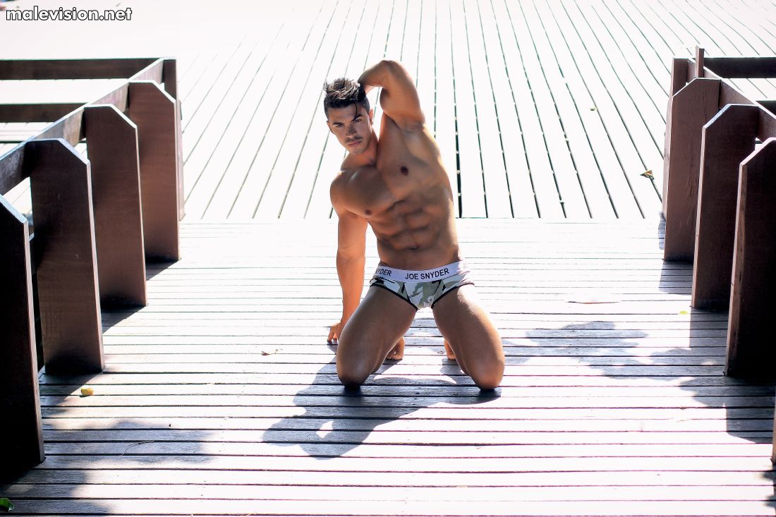 Adrian Barreto model