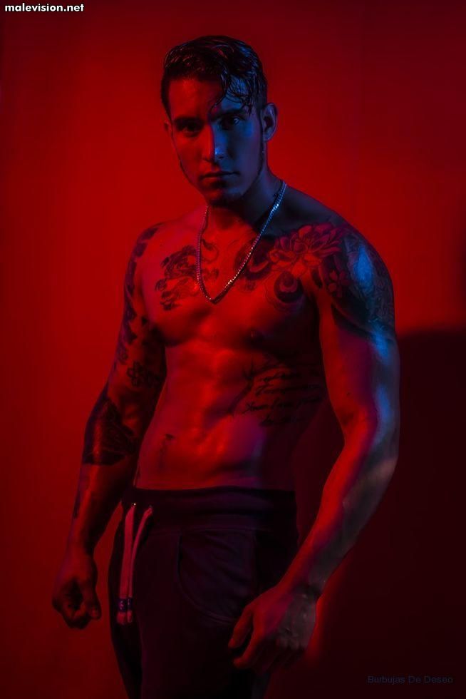 Andres Pizarro model