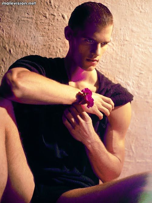 Nick Gogel model
