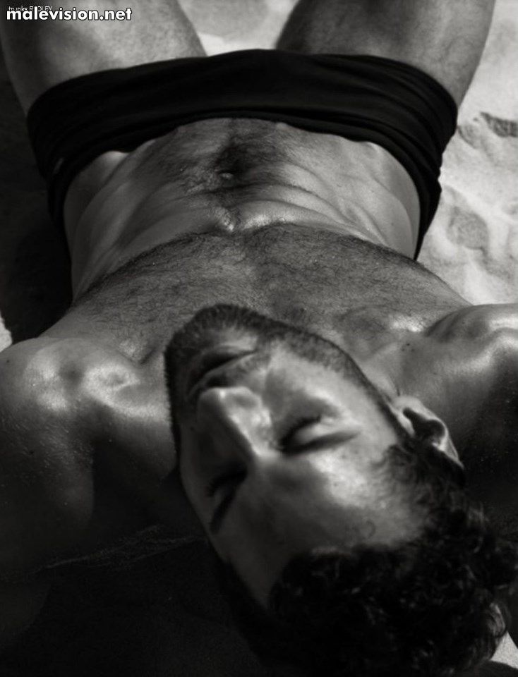 Victor Magazine model